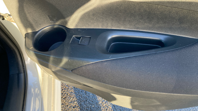 Toyota Corolla 1.8 VVT-i Hybrid Icon 5dr CVT Hybrid Hatchback